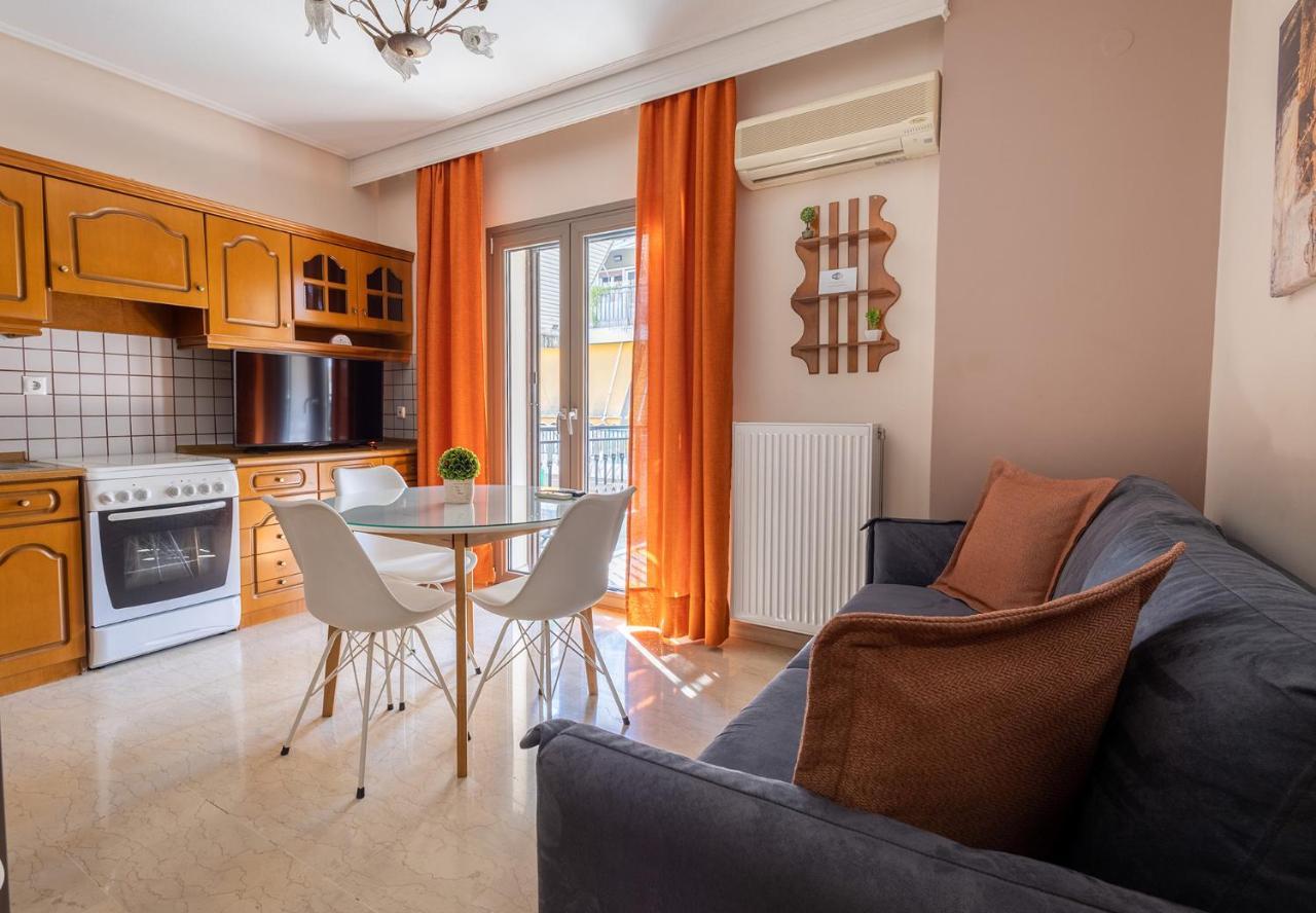 לריסה Your Cozy Six Street Apartment מראה חיצוני תמונה
